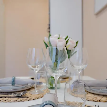 Visconti By Rhospitality It Apartment
